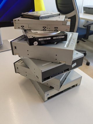 Lote 7 unidades: DVD, Blu-ray, Disquete y HDD