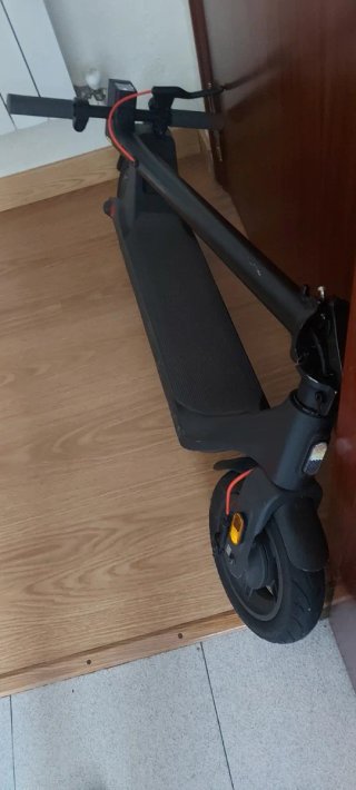 Patinete Eléctrico Negro