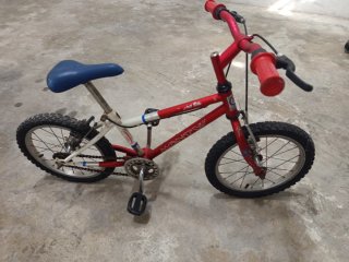 Bicicleta infantil Monty roja 6-8 años