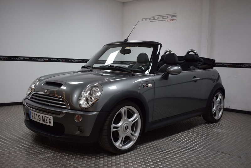 MINI Cooper S Cabrio 2004
