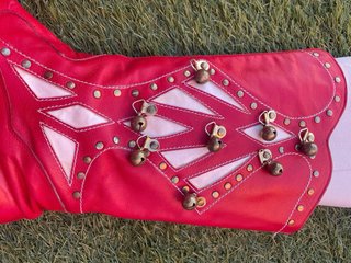 Botas Zíngaras Rojas con Cascabeles