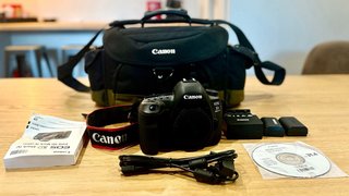 Canon EOS 5D Mark IV con 8.409 disparos