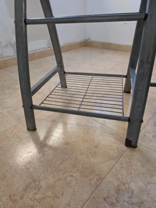 Mesa de cocina madera y metal