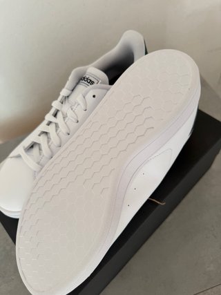 Scarpe Adidas urban court