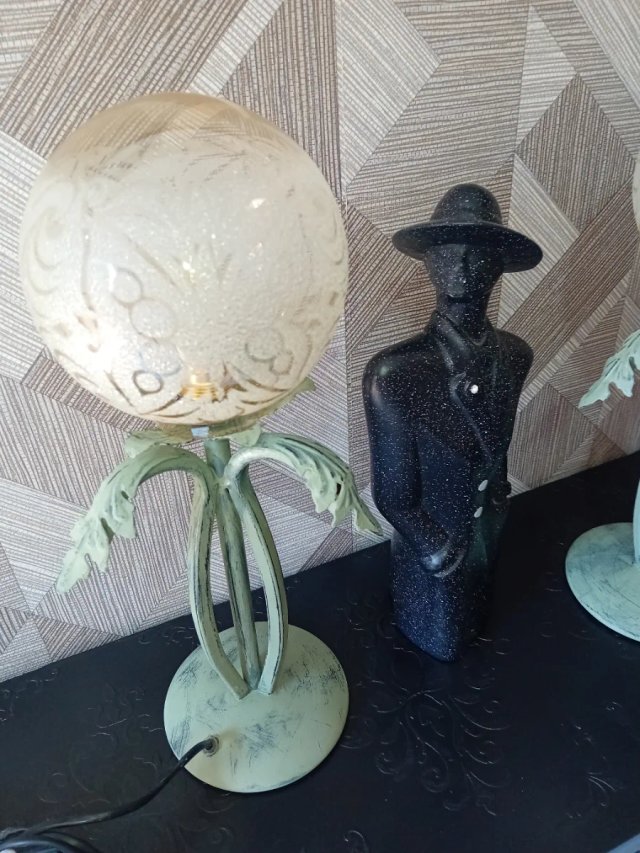 Lampade in ferro stile Art Deco