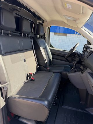 Peugeot Expert 2021