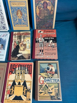 Lote libro escolares antiguos
