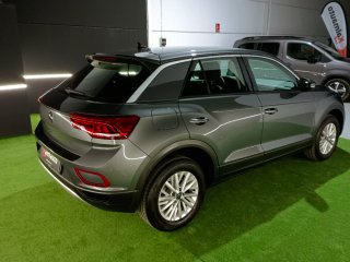 Volkswagen T-Roc 2023