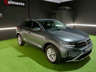 Volkswagen T-Roc 2023