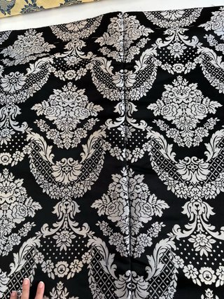 Falda Fallera Brocatel Negro y Plata