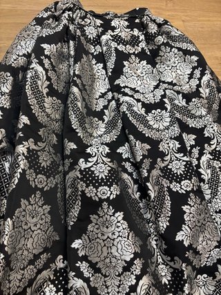 Falda Fallera Brocatel Negro y Plata