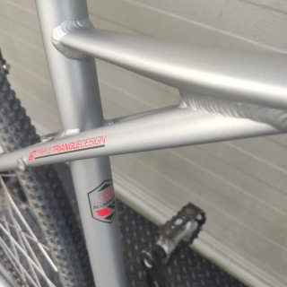 Bicicleta GT Transeo Elite Híbrida Trekking