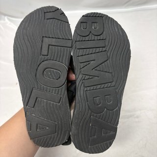 Sandalias Bimba y Lola Tiras Negras