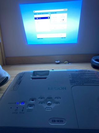 Proyector Epson EB-W39
