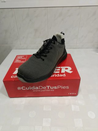 Zapatos de trabajo Panter negros y grises