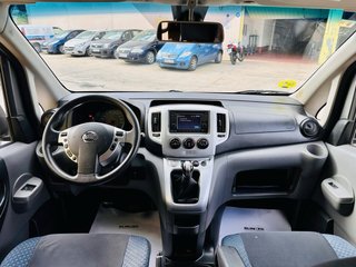 Nissan Evalia 2015