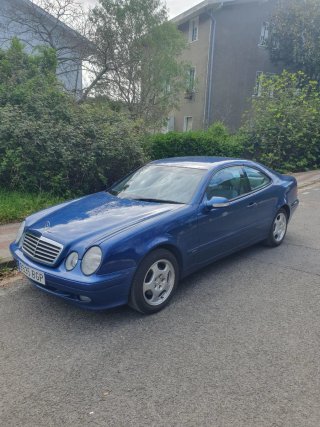 Mercedes-Benz  CLK 2001