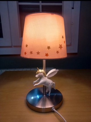 Lámpara infantil unicornio estrellas
