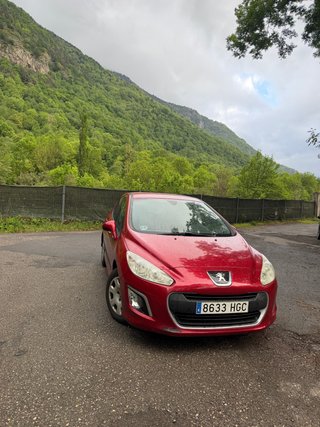 Peugeot 308 2011
