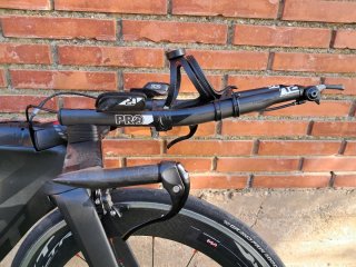 Bicicleta Felt IA Triatlón Carbono