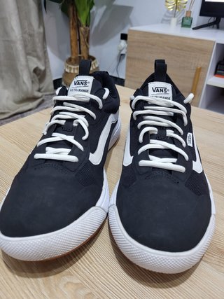 Vans UltraRange.  -T44.5