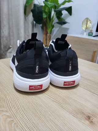 Vans UltraRange.  -T44.5
