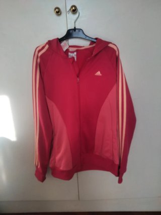 Sudadera Adidas con capucha rosa