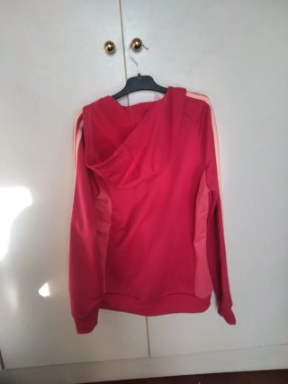 Sudadera Adidas con capucha rosa