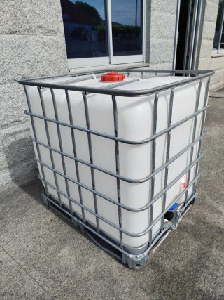 Depósito IBC 1000L con Jaula Metálica