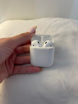 AirPods 2da Gen. Buen estado