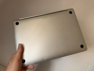 MacBook Pro Retina 13" año 2019 BATERIA 166 ciclos