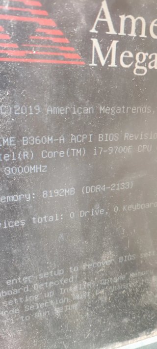 i7 9700F  ASUS PRIME B365M-A