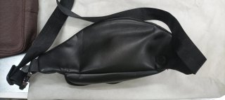 Riñonera Zara Negra