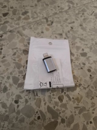 Adaptador USB-C a Lightning