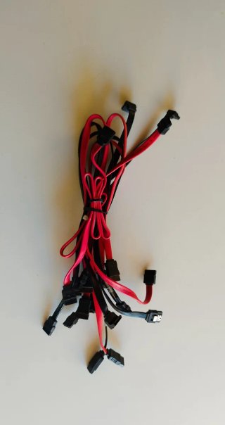 10 cavi SATA per PC