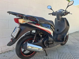 Honda PS 125i Passion Scooter Automática