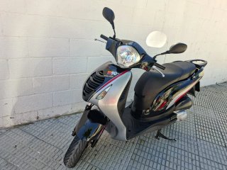 Honda PS 125i Passion Scooter Automática