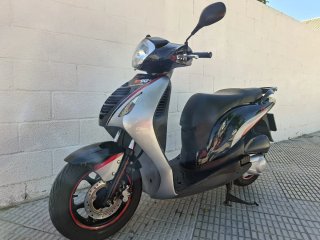 Honda PS 125i Passion Scooter Automática