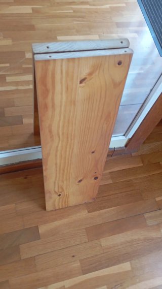 Estantería de madera