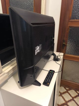 LG 32LF510B TV