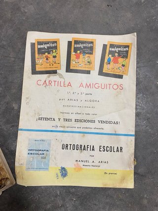 Lote 4 Libros y Cómics Escolares Antiguos