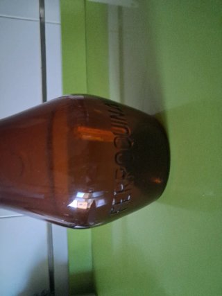 Botella Antigua Ferroquina vacía.