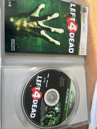 Left 4 Dead Xbox 360 Platinum Hits