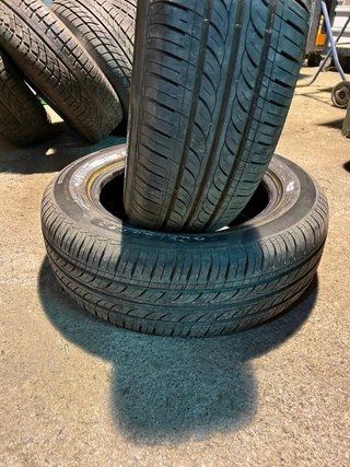 2 Neumáticos 165/65R14 82H