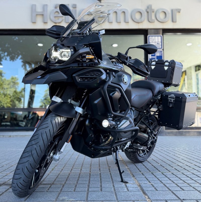 BMW R 1250 GS Adventure Negra
