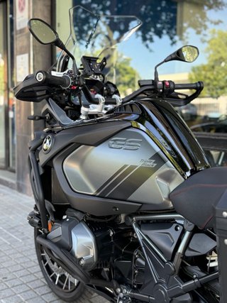 BMW R 1250 GS Adventure Negra