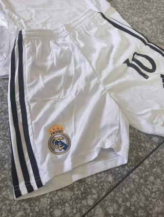 Conjunto Real Madrid Mbappe 10