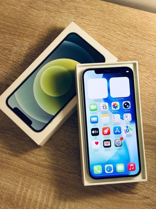 iPhone 12
