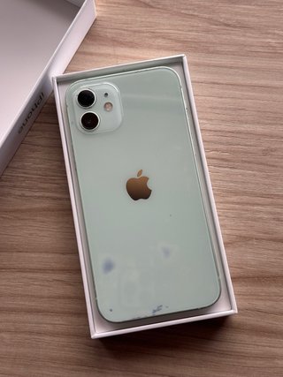 iPhone 12