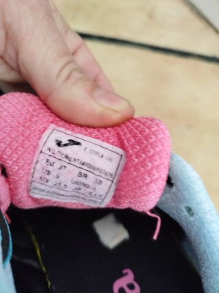 Deportivas Joma Negras y Rosas